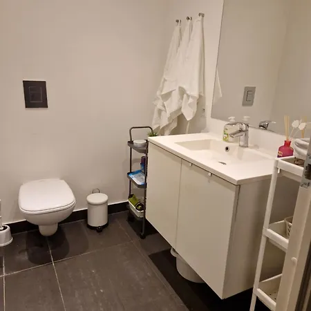 A Charming In The Heart Of Apartment